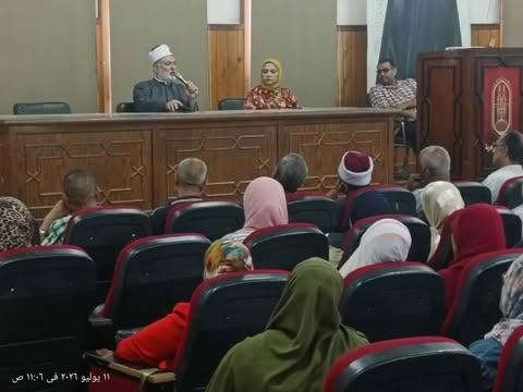 رئيس منطقة سوهاج الأزهرية يعقد اجتماعًا تحضيريًا لانطلاق أعمال تصحيح الشهادة الثانوية الأزهرية