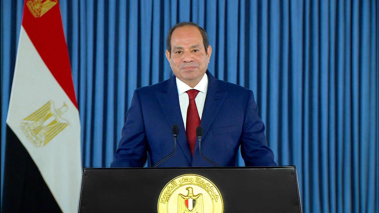 الرئيس: لا يستطيع أحد أن يمس مصر أو ينال من مقدراتها