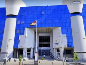 صيدلة عين شمس تفتح باب الالتحاق ببرامج الدراسات العليا
