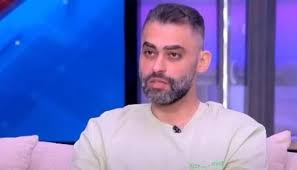 الطب الشرعي ينتهي من فحص جثمان الفنان أحمد جلال عبدالقوي.. وتسليمه لشقيقه تمهيدًا للجنازة