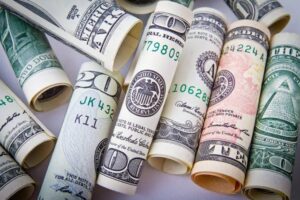 أسعار الدولار في مصر اليوم الخميس