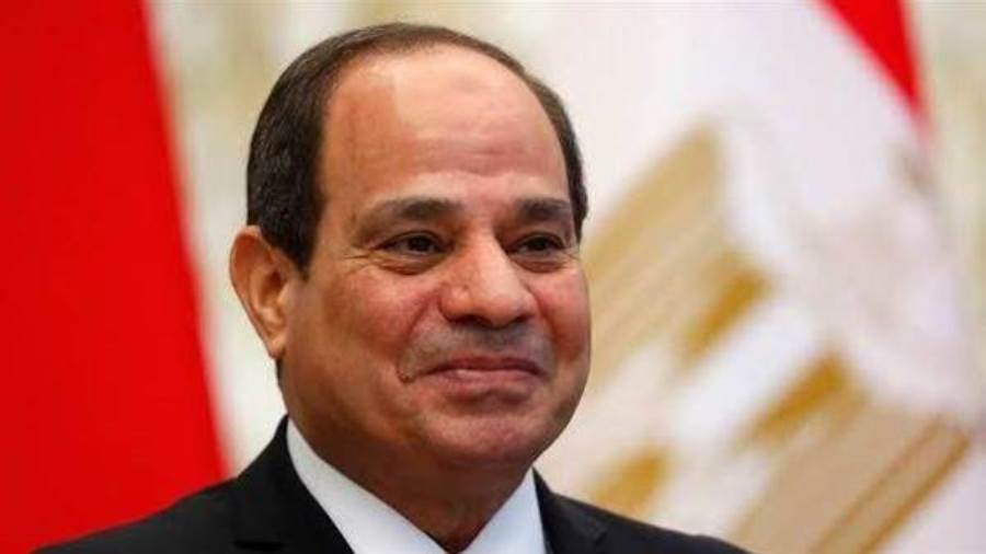 قرار جمهورى بتجديد تعيين أشرف مجاهد نائبا لرئيس مجلس إدارة هيئة قناة السويس